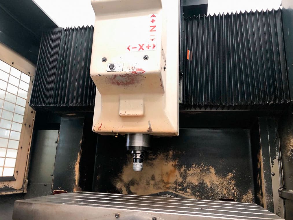 Used Kondia HM-1060 - Vertical Machining centre - 2001