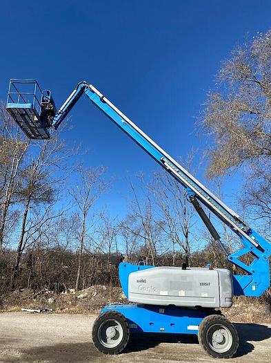 Used 2012 GENIE Z80/60