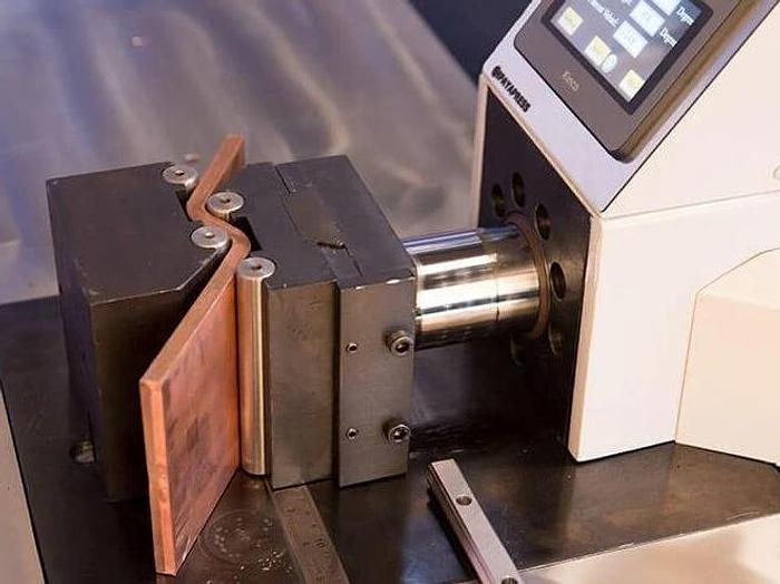 PUNZONADORA COMBINADA PARA BARRAS DE COBRE HBC A 160 CE NUEVA