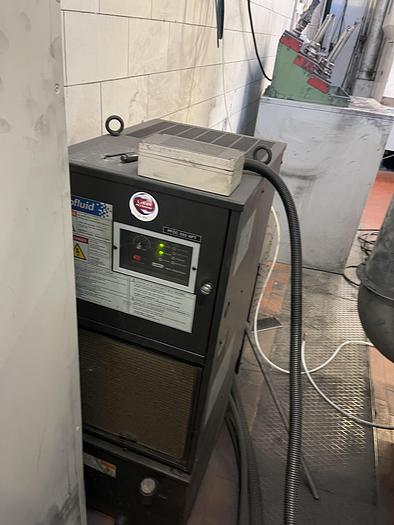 Ottime Centro di Lavoro Verticale con Rotopallet HYUNDAI WIA F500D