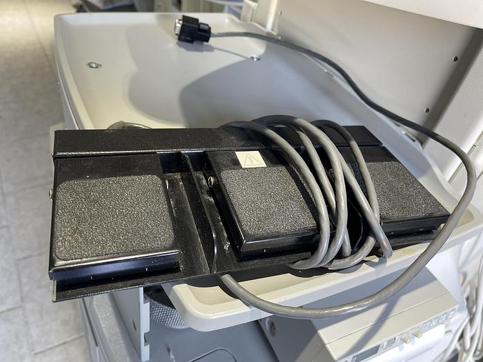 Gebraucht Philips iU22 Ultraschallgerät mit Flachmonitor, 5 Sonden, Sony Drucker, Fußschalter