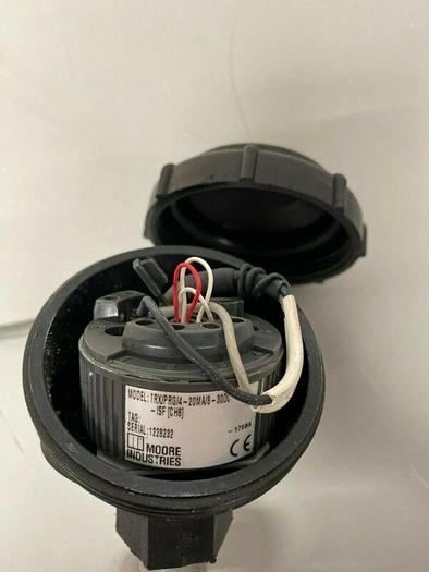 Used Moore Industries TRX/PRG/4-20MA/8-30DC Temperature Transmitter w/ Enclosure