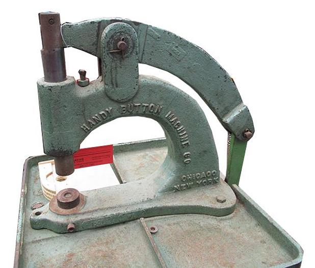 Used Handy Button Machine