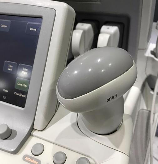 Gebraucht Philips iU22 Ultraschallgerät mit Flachmonitor, 2 Sonden, Sony Drucker