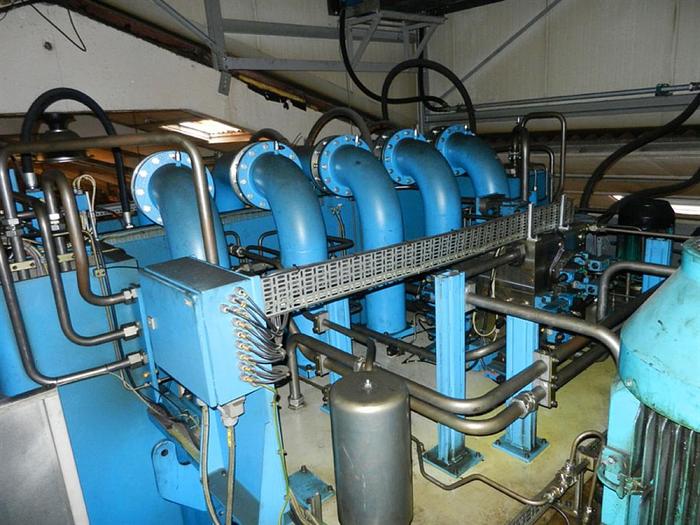 Gebraucht HYDR.PERS AP&T CNC 1000T