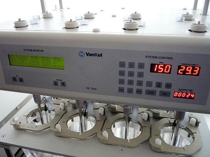 Used W 14221 E - Dissolution Tester VANKEL VK 7010 with VK 750-D