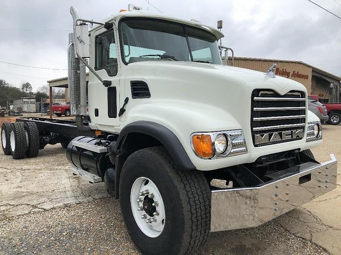Used 2007 Mack CV713