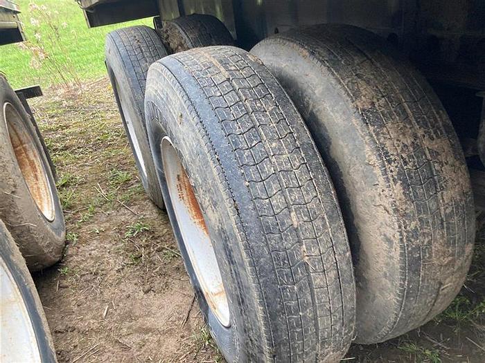 Used 2012 Fontaine Velocity Flatbed Trailer