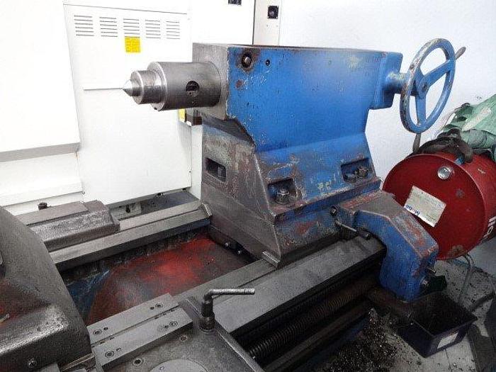 D'occasion TOUR TOS SU 125 x 3000 / Lathe TOS SU 125 x 3000