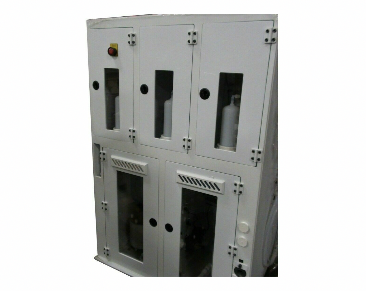 Used FSI PHOTORESIST 5000A MF-26A MEGAPOSIT BULKFILL CABINET