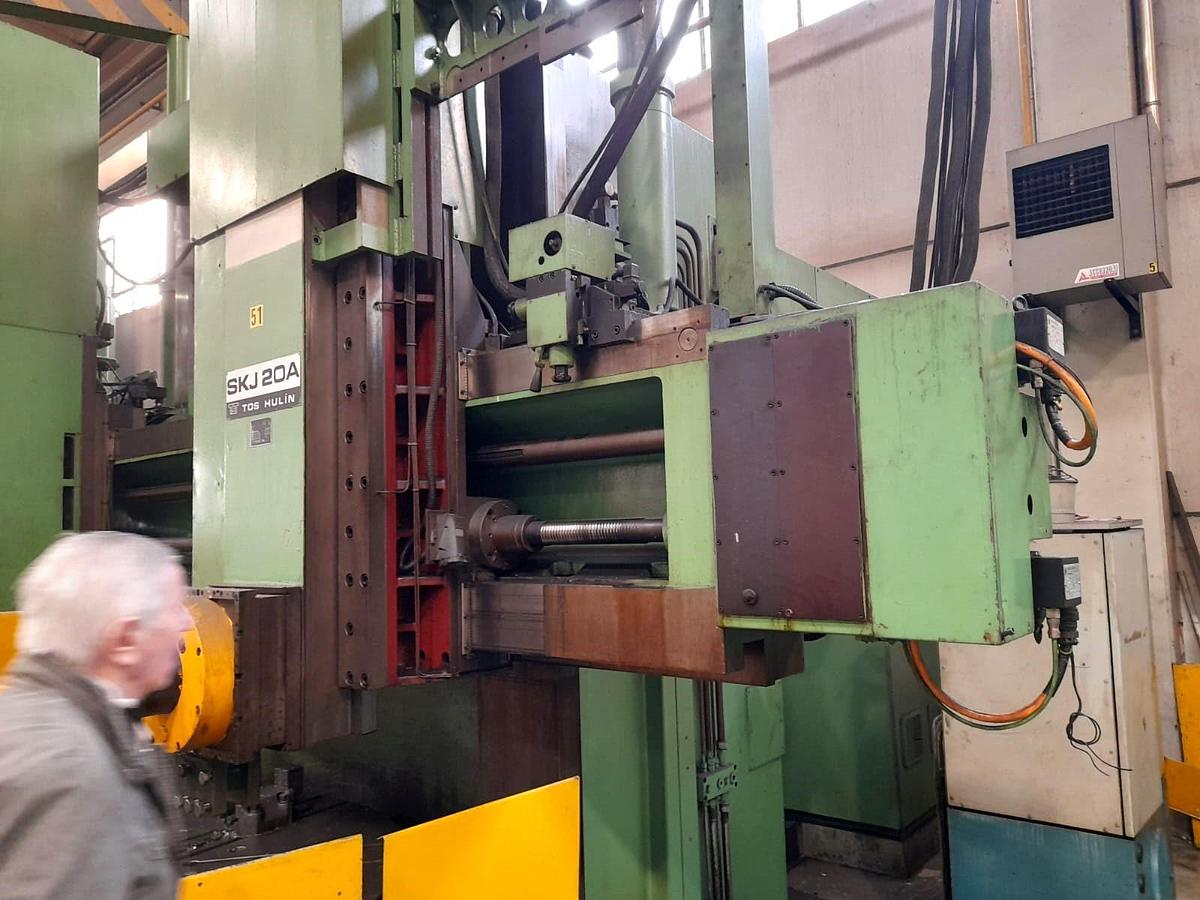 Used Lathe Vertical Turning Tos SKJ20A