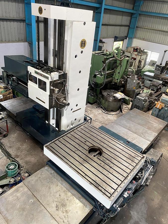 Used Borer Horizontal Ram Type CNC Ernault Somua Crucifor 40 FC-TC 200