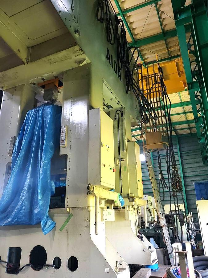 Used 600 tons Press Cold Forging Aida
