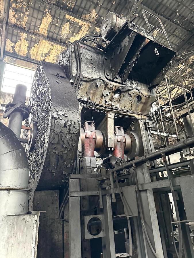 Used 500 tons Press Trimming Smeral LKO500S