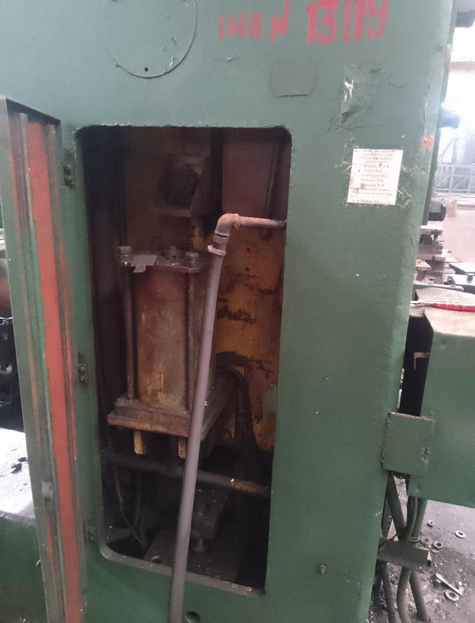 Used 1000 tons Press Knuckle Joint Coining Barnaul K8340