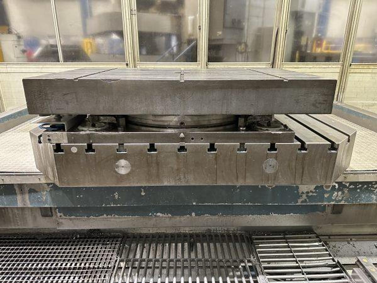 Used Borer Horizontal Table Type Union KCU-130