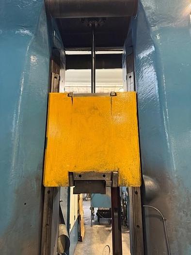 Used 2 tons Hammer Forging Hydraulic Lasco KH250