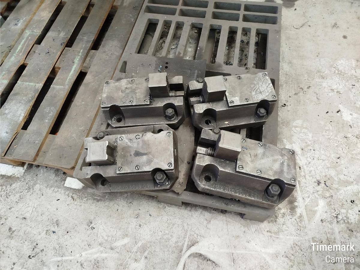 Used Lathe Vertical Turning Tos SK25B