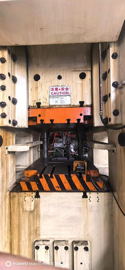 Used 1000 tons Press Hot Forging FP1000