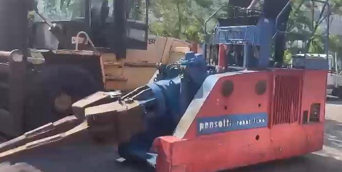 Used 1.5 tons Manipulator Pensotti