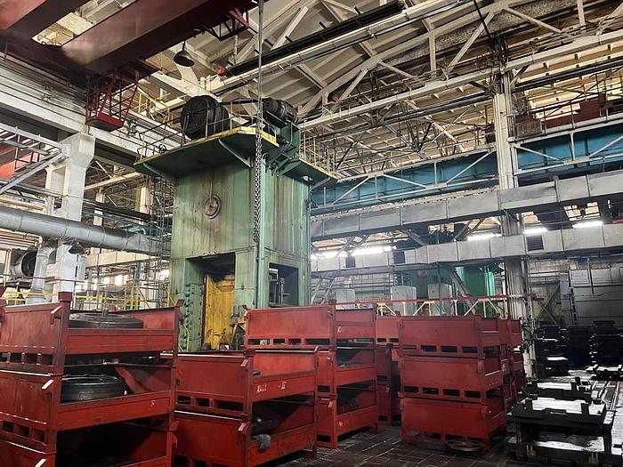 Used Press Trimming K2543