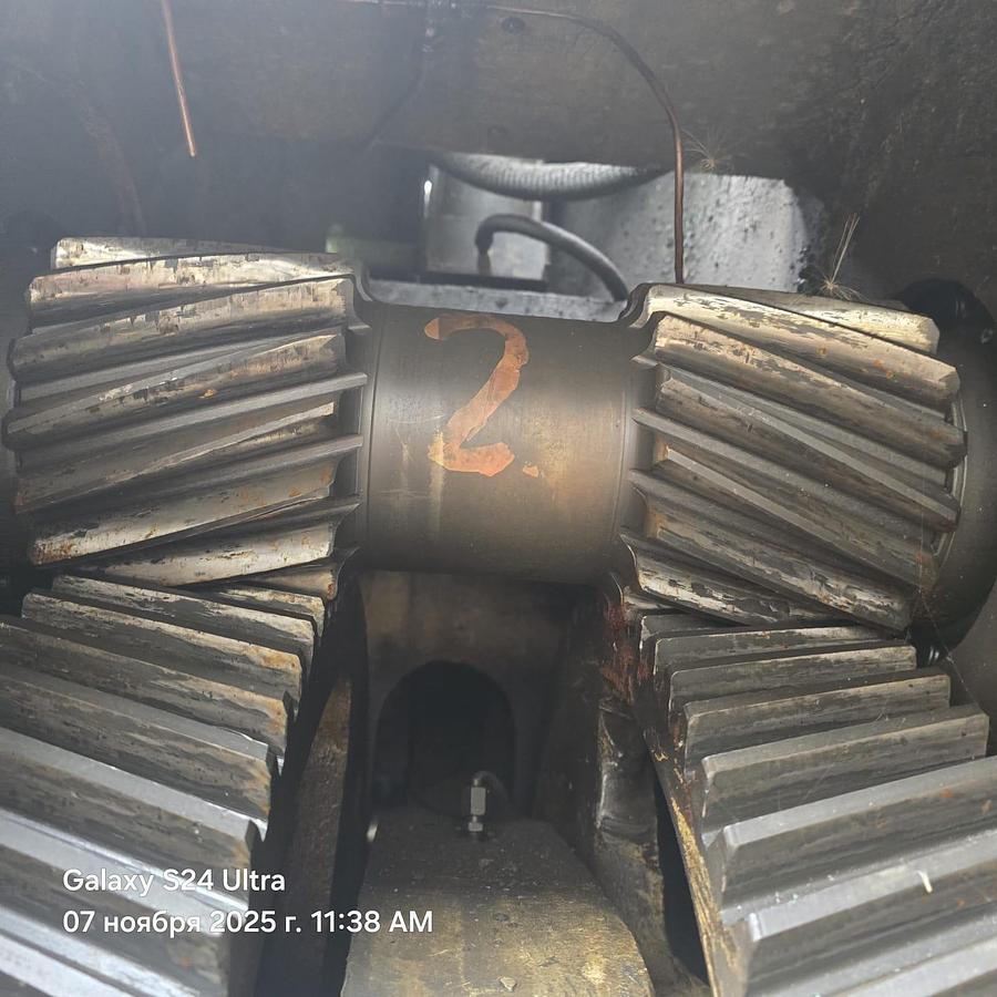 Used 400 tons Press Knuckle Joint Coining Barnaul Russia KB8336