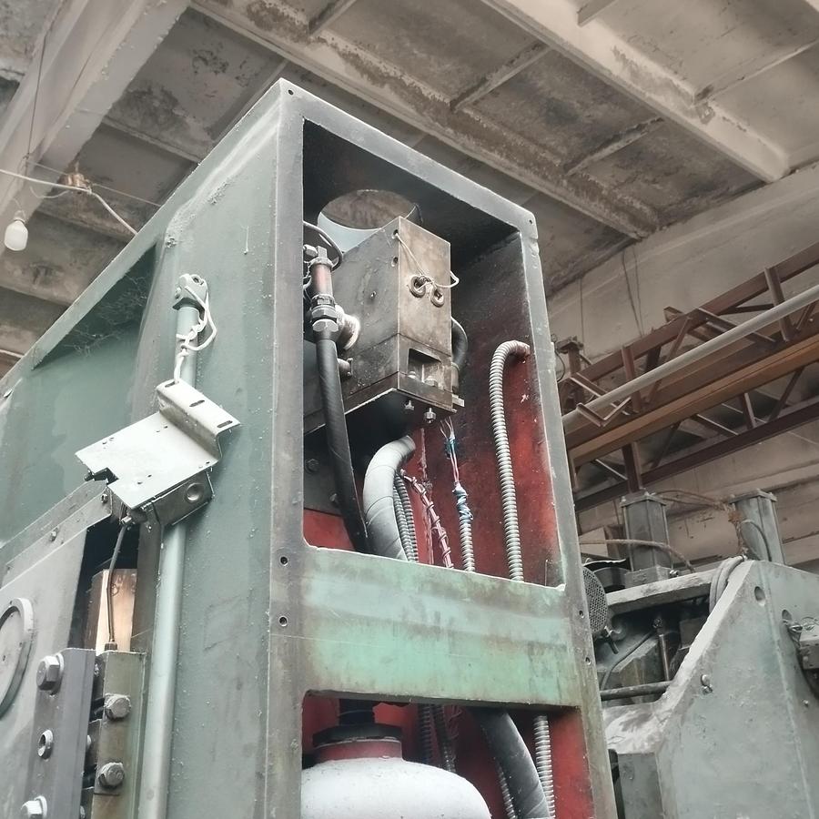 Used 400 tons Press Knuckle Joint Coining Barnaul KB8336