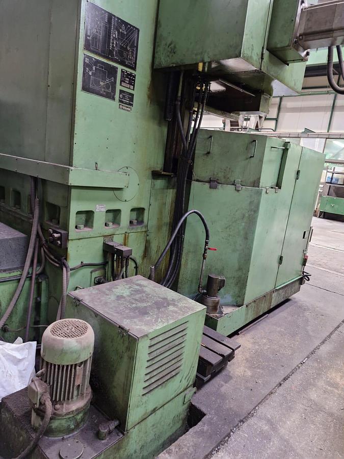 Used Lathe Vertical Turning CNC Sedin 1A516MF3