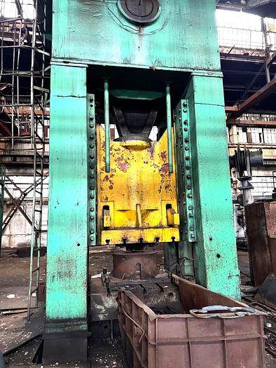 Used 1600 tons Press Trimming TMP Voronezh Russia K9542