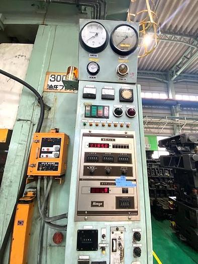 Used 300 tons Press Sheet Stamping Hydraulic Kongo