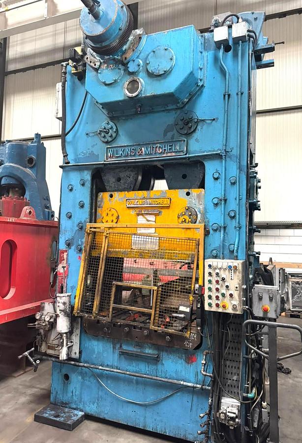 Used 200 tons Press Trimming Wilkins & Mitchell