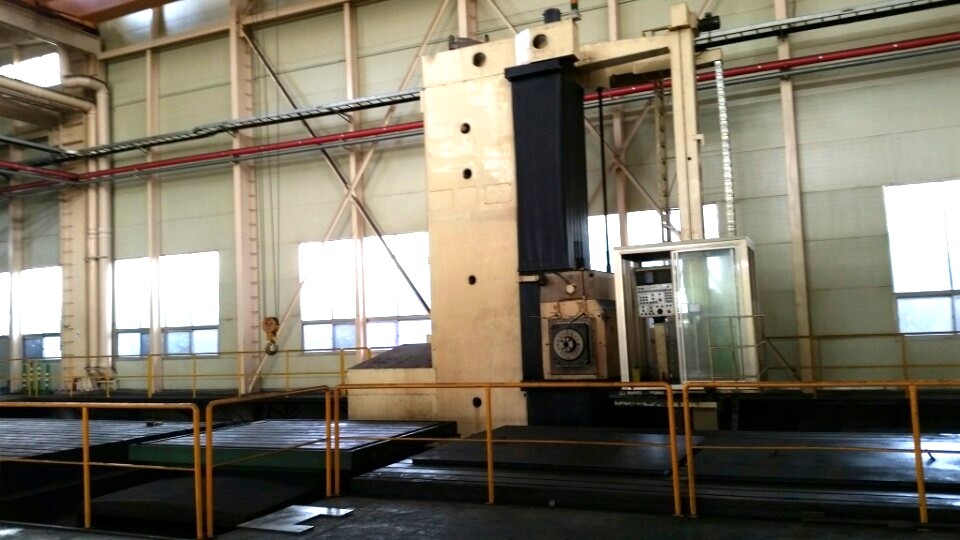 Used Borer Horizontal Floor Type CNC Titan AFP200-1