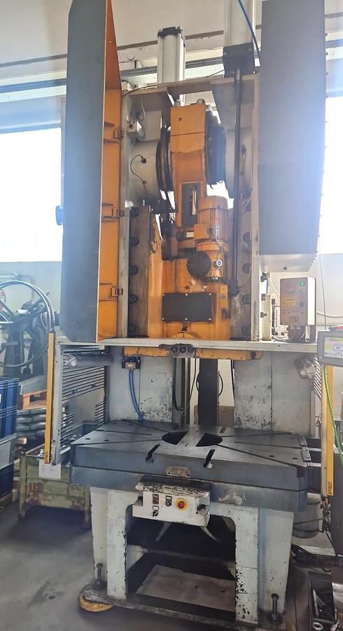 Used 200 tons Press Sheet Stamping Mechanical Bullcom PE200R