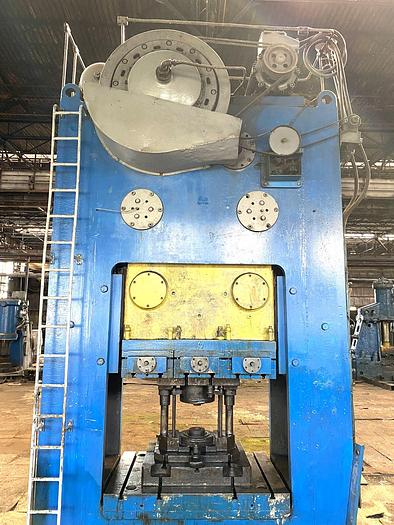 Used 400 tons Press Trimming Progresul PMDv400