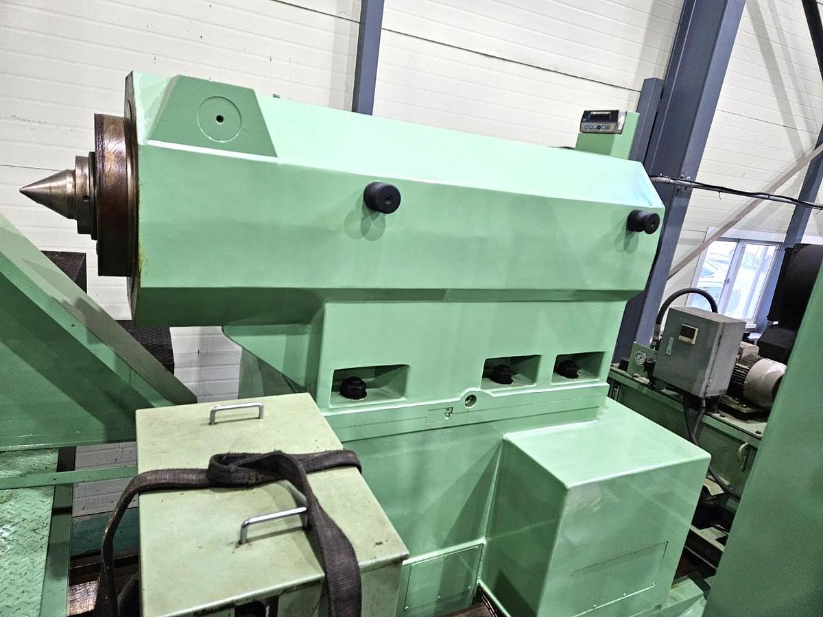 Used Lathe Heavy Duty CNC Hankook Dynaturn-20