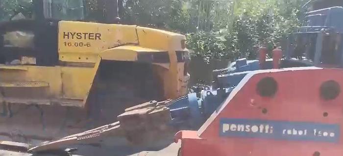 Used 1.5 tons Manipulator Pensotti