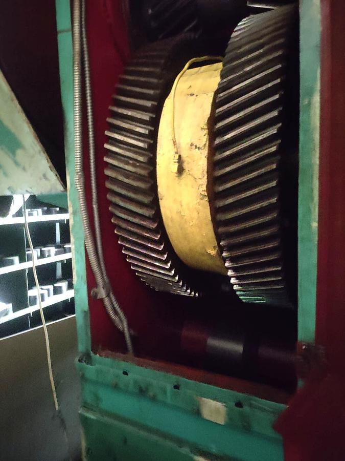 Used 400 tons Press Knuckle Joint Coining Barnaul Russia KB8336