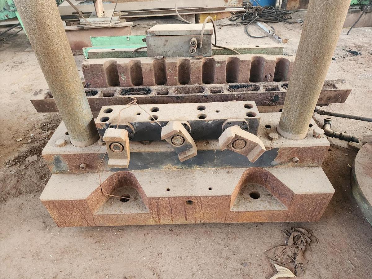 Used 4000 tons Press Hot Forging National