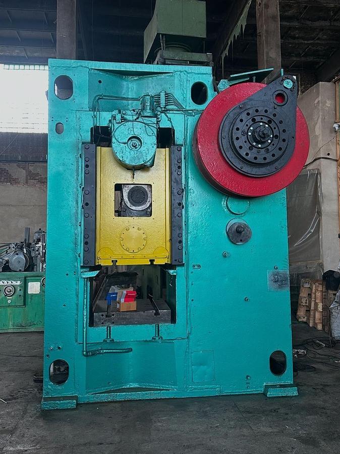 Used 1000 tons Press Knuckle Joint Coining Barnaul KB8340