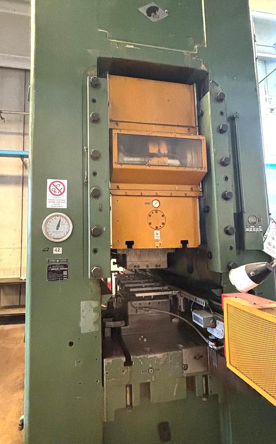 Used 1000 tons Press Knuckle Joint Coining Barnaul K8340