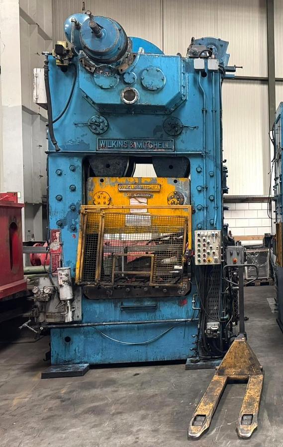 Used 200 tons Press Trimming Wilkins & Mitchell