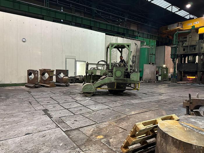Used 4 tons Manipulator Dango & Dienenthal A15.1