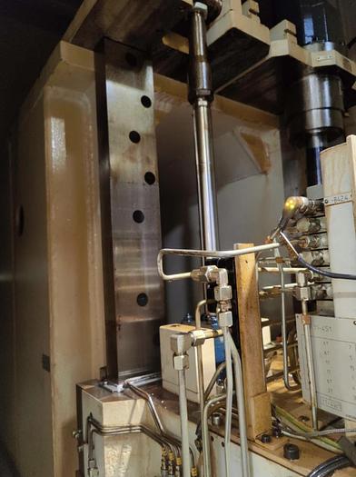 Used 2009 Liebherr LFS200