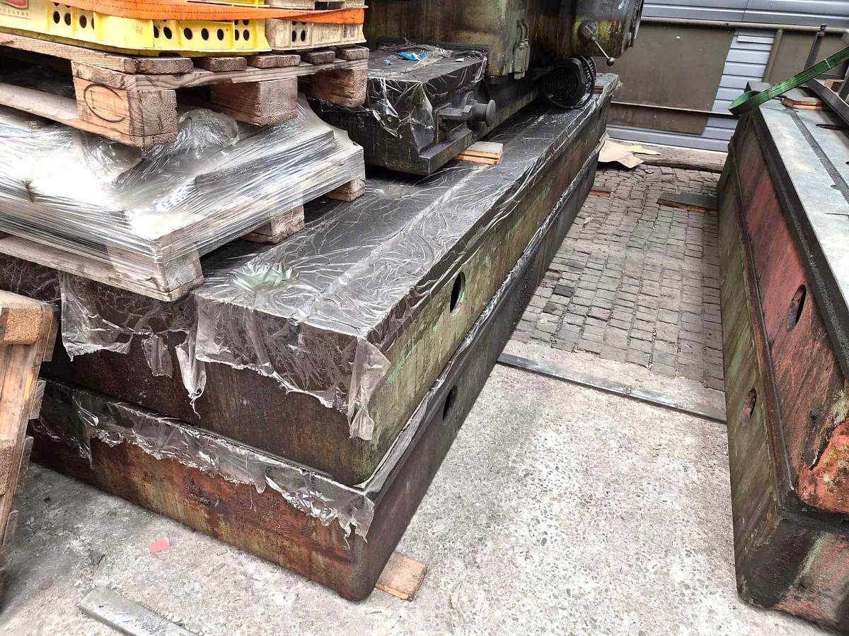 Used Floor Plates