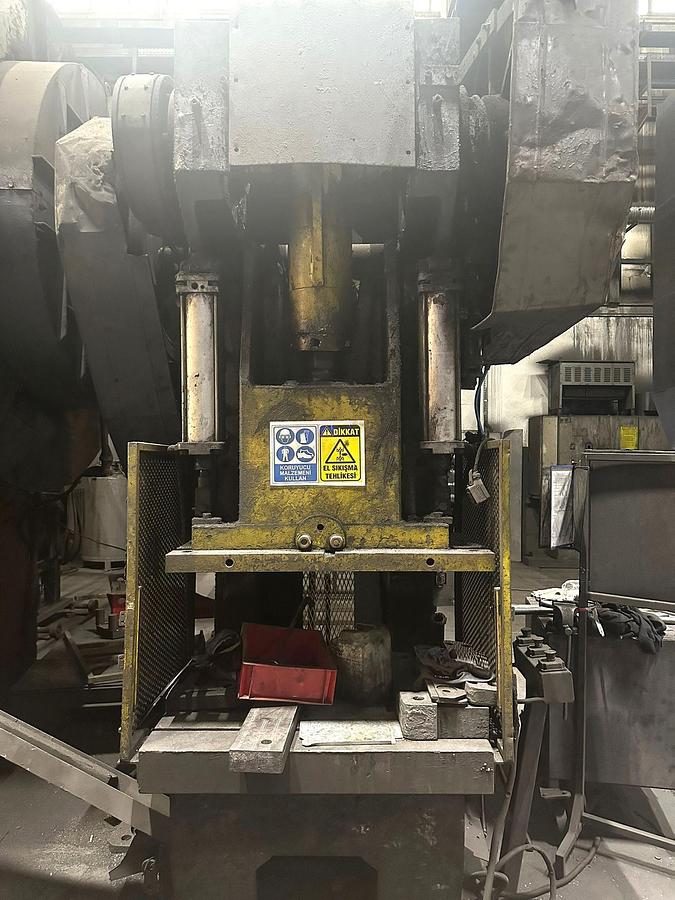 Used 1000 tons Press Hot Forging Eumuco