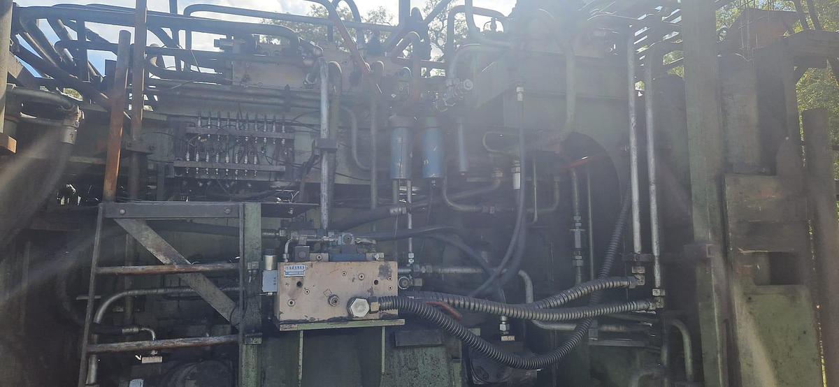 Used 13 tons Manipulator Dango & Dienenthal S260H