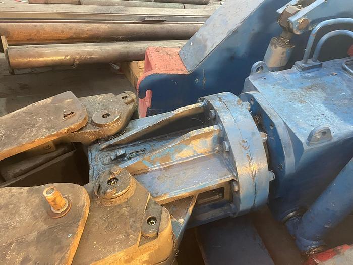 Used 1.5 tons Manipulator Pensotti