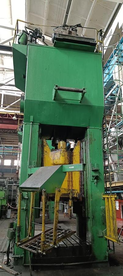 Used 1250 tons Press Trimming PKZe1250 WMW Erfurt