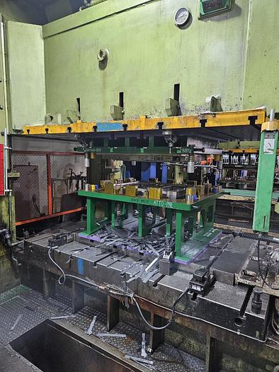 600 tons Sheet Stamping Line Mechanical Ssangyong 600-300-300-30