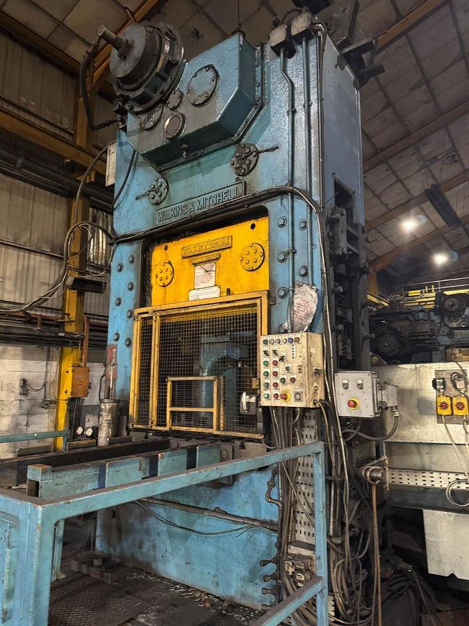 Used 200 tons Press Trimming Wilkins & Mitchell